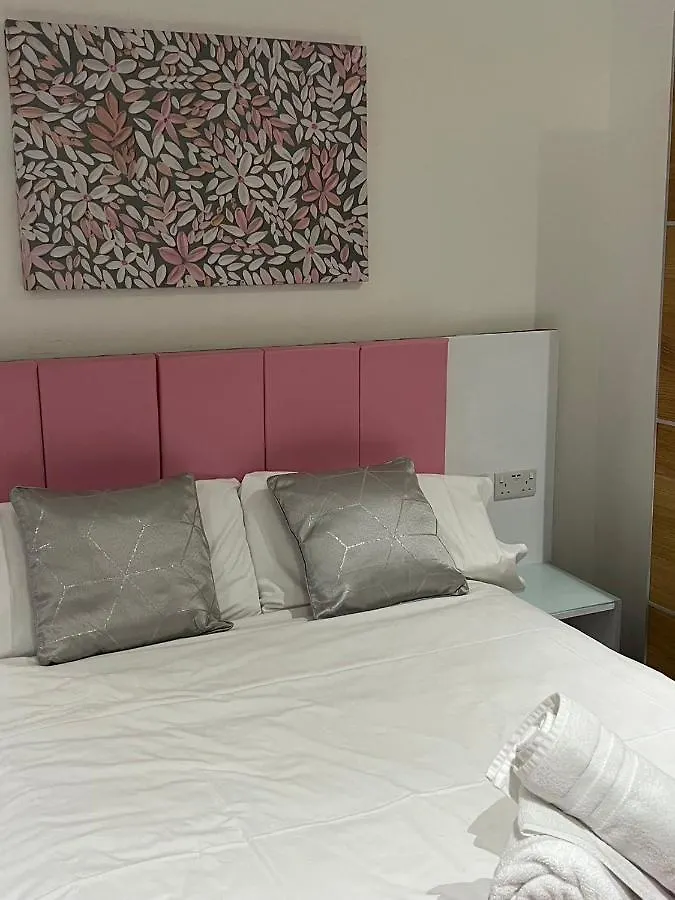 Crosskeys Edinburgh Hotel Guest house