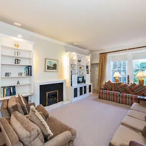  Hotel Heriot Row
