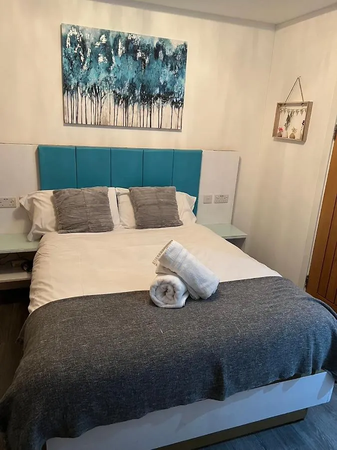 Crosskeys Edinburgh Hotel Guest house