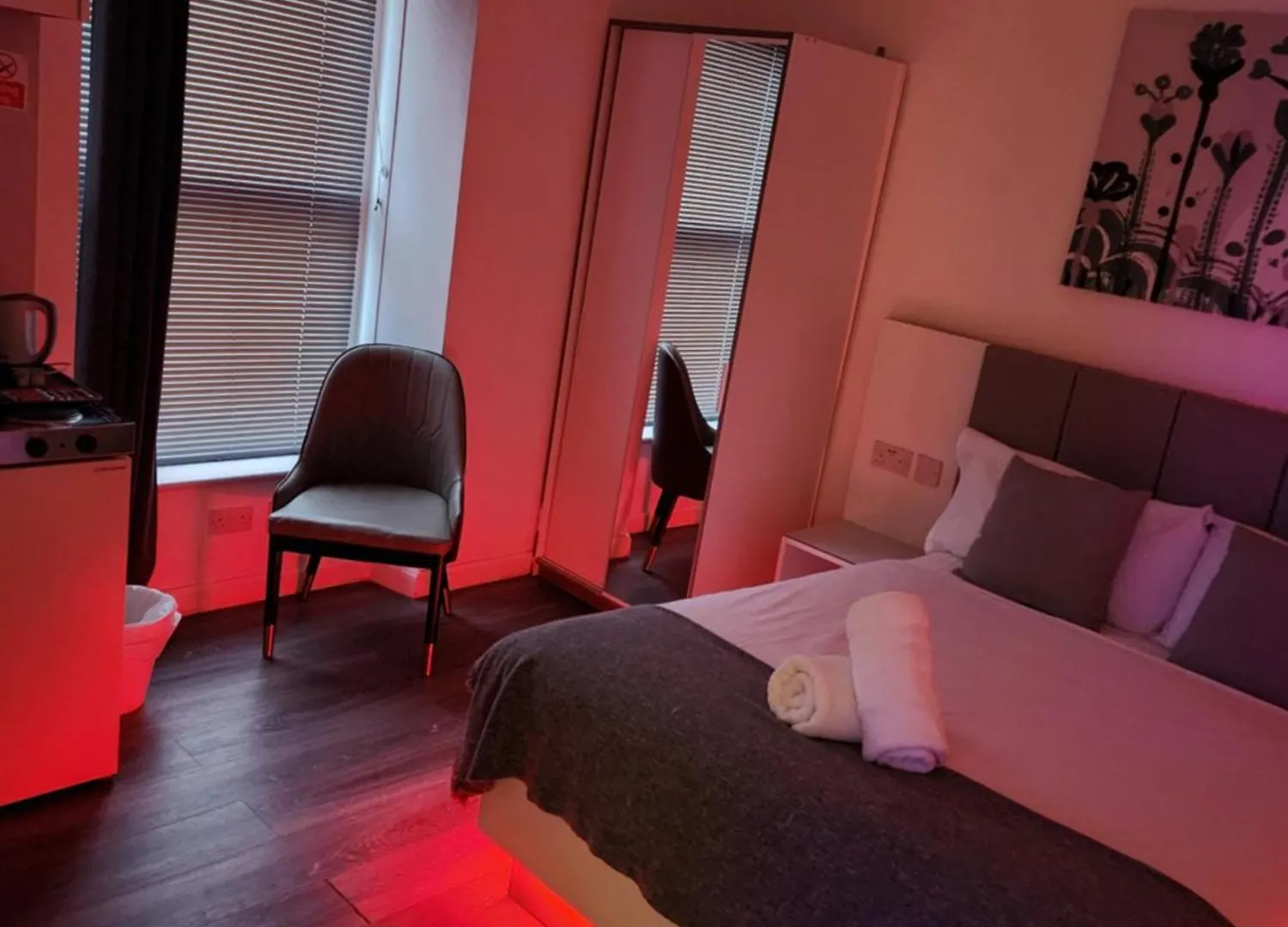 Crosskeys Edinburgh Hotel United Kingdom